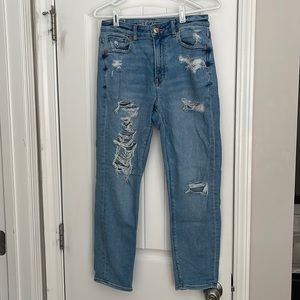 American Eagle Mom Jean